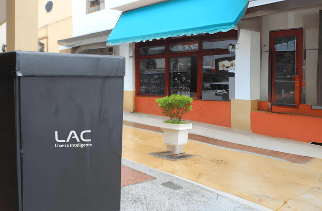 LAC em restaurante